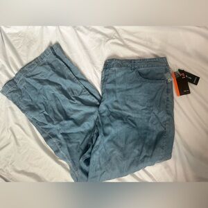 Jeans Wide Leg Mid Rise Size 18 river wash Style & Co.